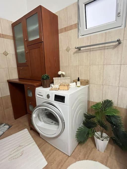 Διαμέρισμα Με Δωρεάν Πάρκινγκ Κοντά Στη Θάλασσα Alexandroupolis Exteriör bild